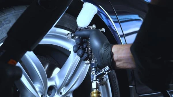 Pourquoi faire appel à MADNESS SPRAY pour redonner de l’éclat à vos roues ?
